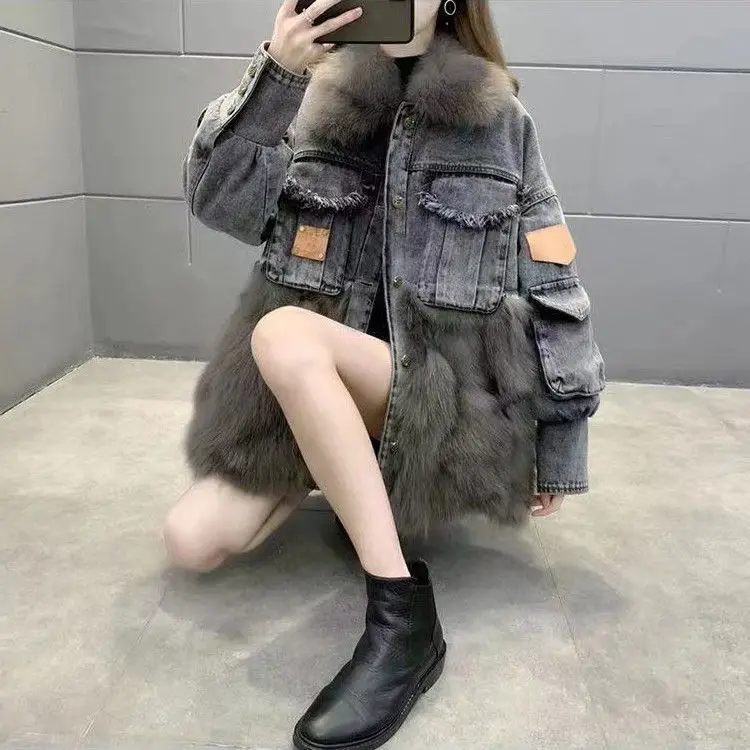2022 Cowboy Winter Big Fur Denim Jacket Chain Streetwear Loose Snow Parka Women Oversize Harajuku Coat Oversize Coat