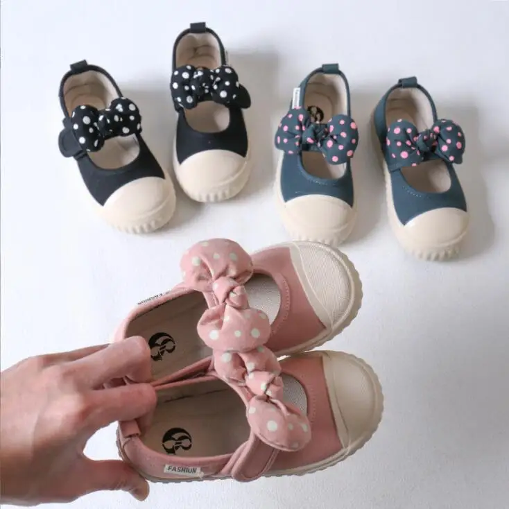 

Детская обувь, черные, темно-зеленые фирменные туфли в горошек с бантом для девочек, Весенняя новая парусиновая обувь против ударов, размер ...