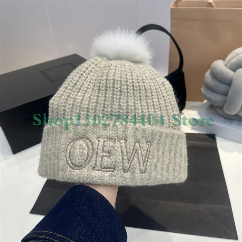 Рисунок 3 - Зимняя женская шапка 615563