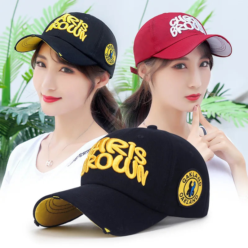 New Fashion Hole Three-Dimensional Embroidery Baseball Cap Men Women Couple Sun Visor Casual All-Match Letter Hat