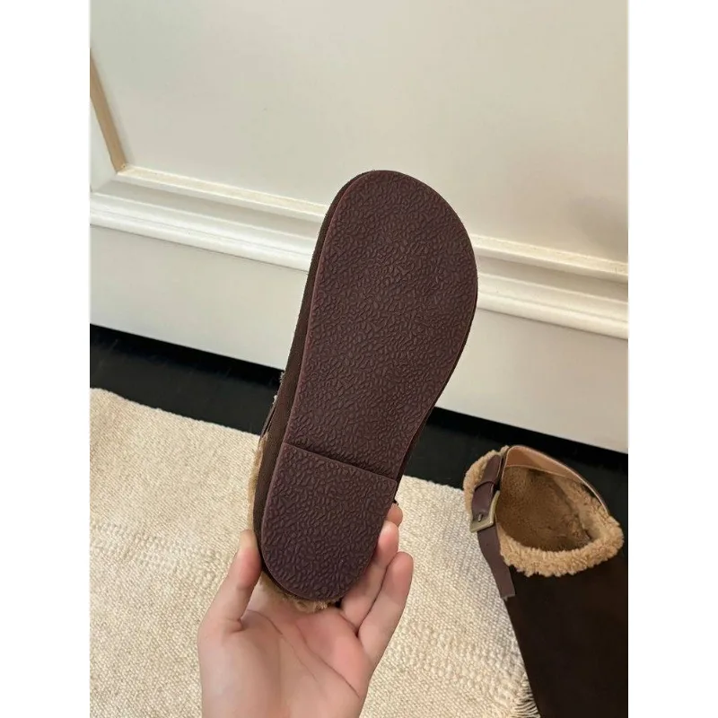 Женские шлепанцы на плоской подошве зимняя обувь из натуральной кожи низком