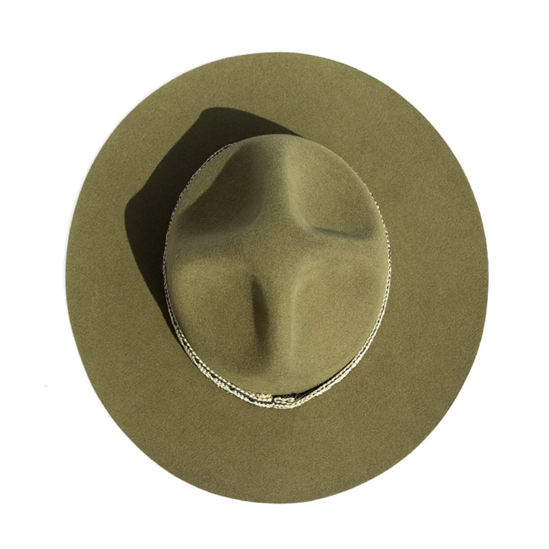 Рисунок 5 - Женская фетровая шляпа зеленого цвета