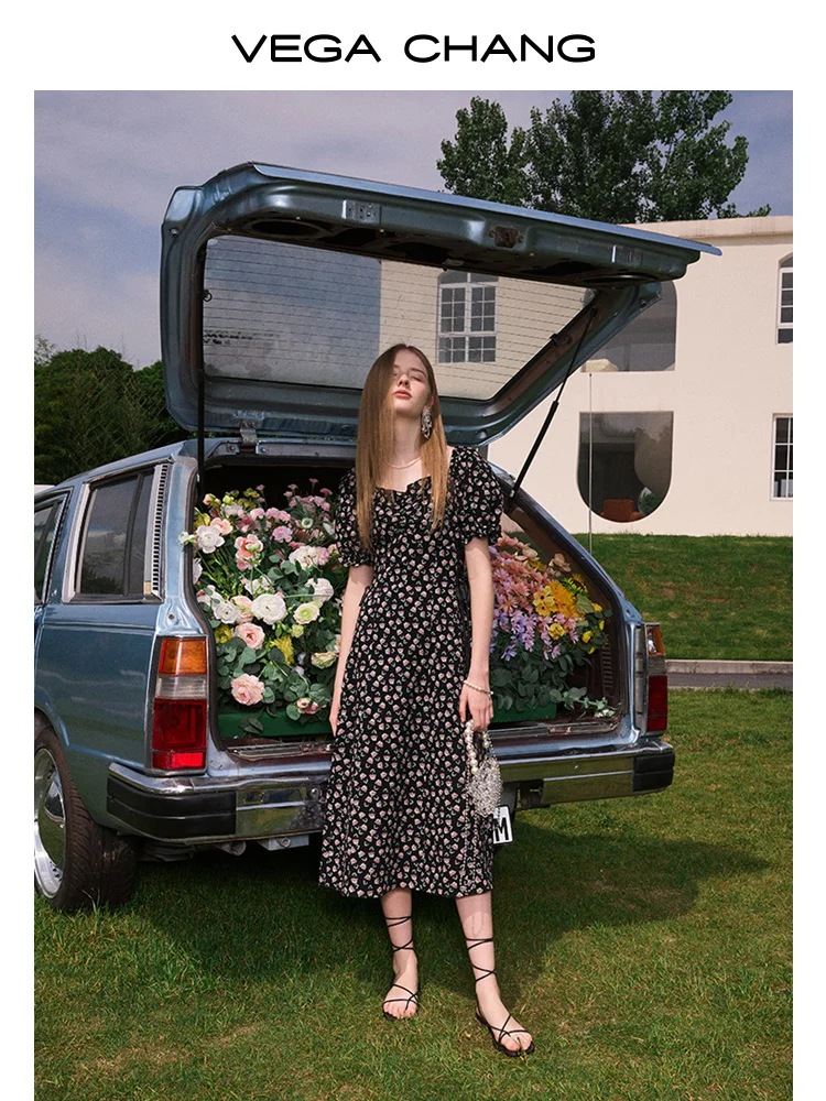 French Square Neck Waist Slim Fragmented Flower Dress Women's Summer Bubble Sleeve Temperament Dress