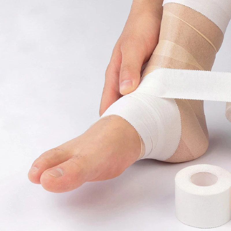 Белая вышитая спортивная лента защитная повязка для футбола и баскетбола защита