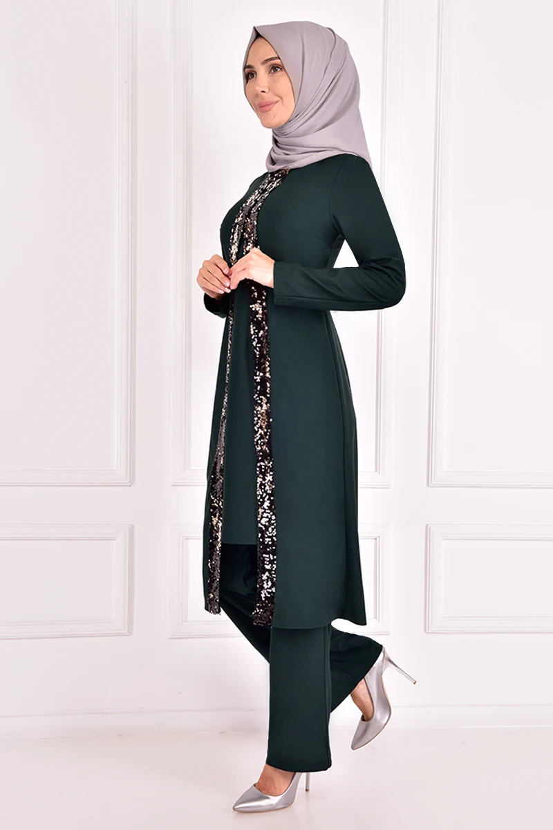 Женское платье-Абая с изумрудами, в стиле Саудовской Аравии