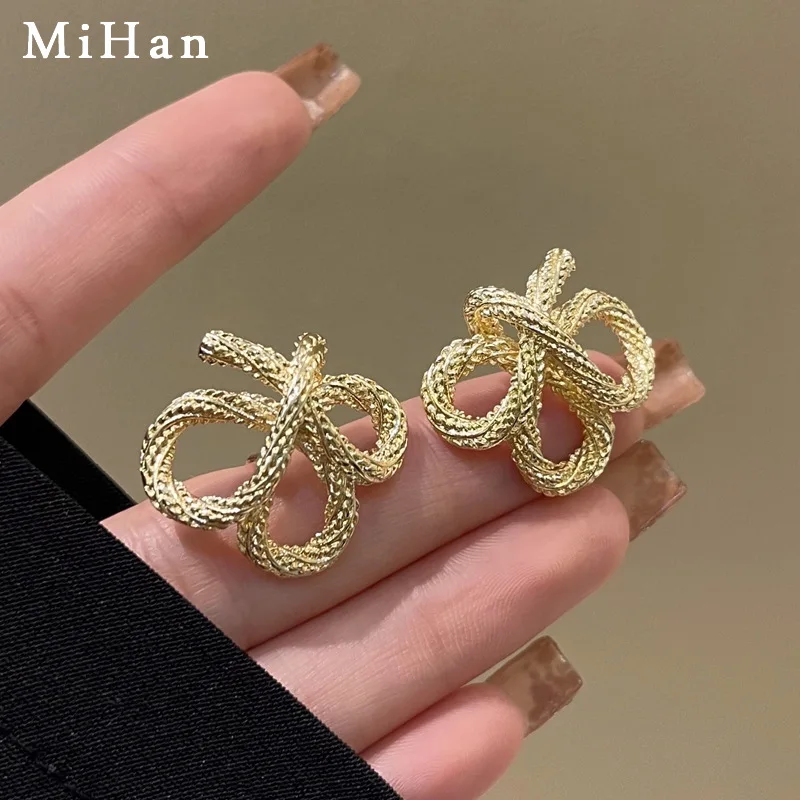 

Mihan Modern Jewelry 925 Silver Needle Chinese Bowknot Earrings 2023 Trend New Metallic Gold Color Stud Earrings FOr Women Girl