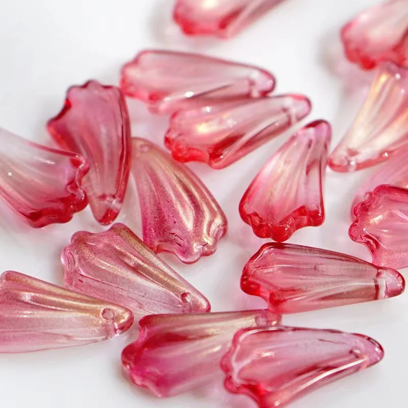 20pcs The First Mock Examination Seven Color Pansy Czech Colored Glass Petal New Seven Multi-function Petal Diy Accessories