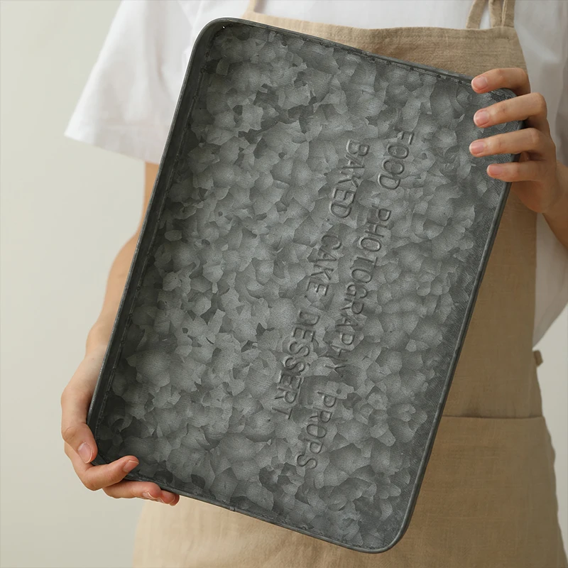 

Embossed Words Antique Galvanized Metal Serving Tray Retro Fruit Dessert Cake Bread Teacup Dinner Plate Decorative Tableware