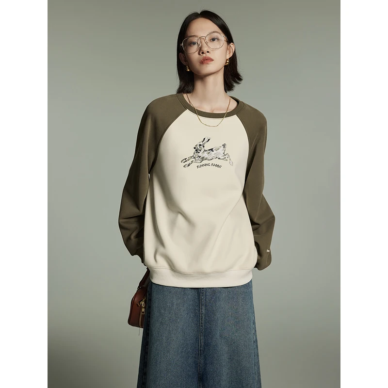 Рисунок 2 - Женская толстовка с капюшоном и круглым вырезом