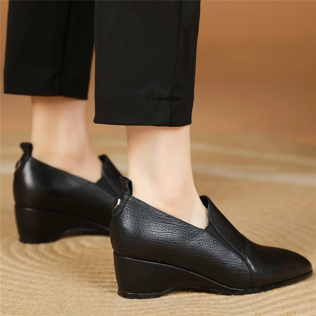 Wedges Oxfords Party Shoes Women Slip On Genuine Leather Med Heels Platform Pumps Female Round Toe Fashion Sneakers Casual Shoes