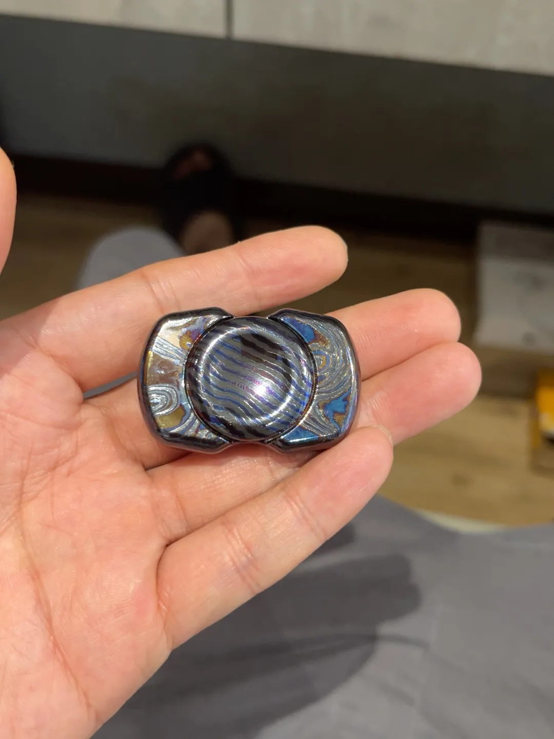 Густой гироскоп для пальцев Dark Mini игрушка облегчения беспокойства