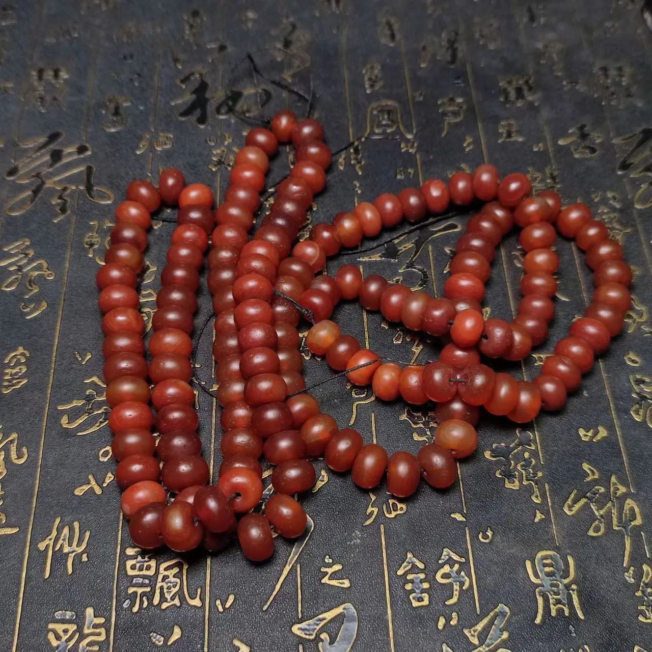 

70Pcs/Strip 14*9mm Natural Red Old Weathered Leather Shell Abacus Bead Type Onyx Stone Beads Men's&Women's Jewelry With Beads