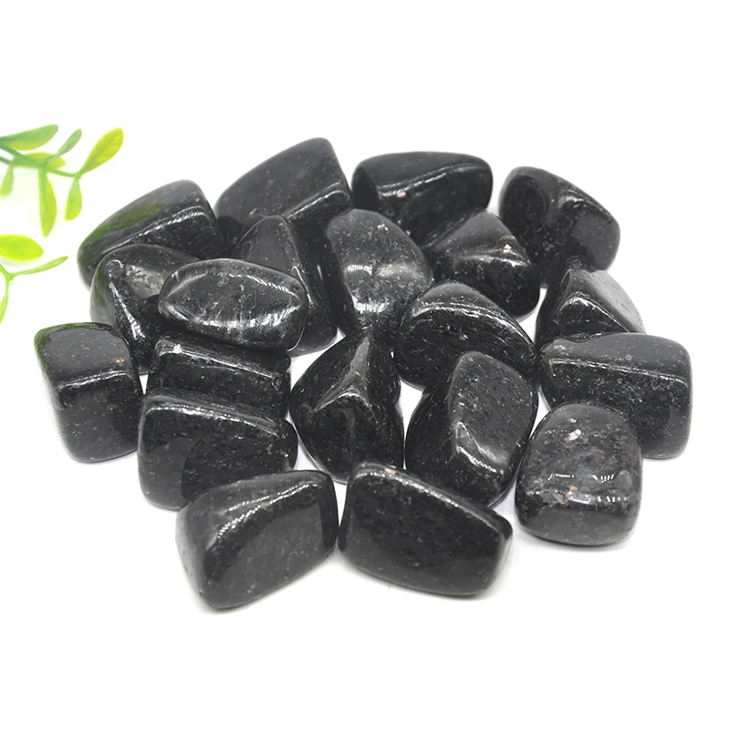 Натуральный камень Nuumite, образец гравия, оптом, опутанные Исцеляющие кристаллы, минеральная энергия, украшение для дома, ювелирные изделия, DIY подарок