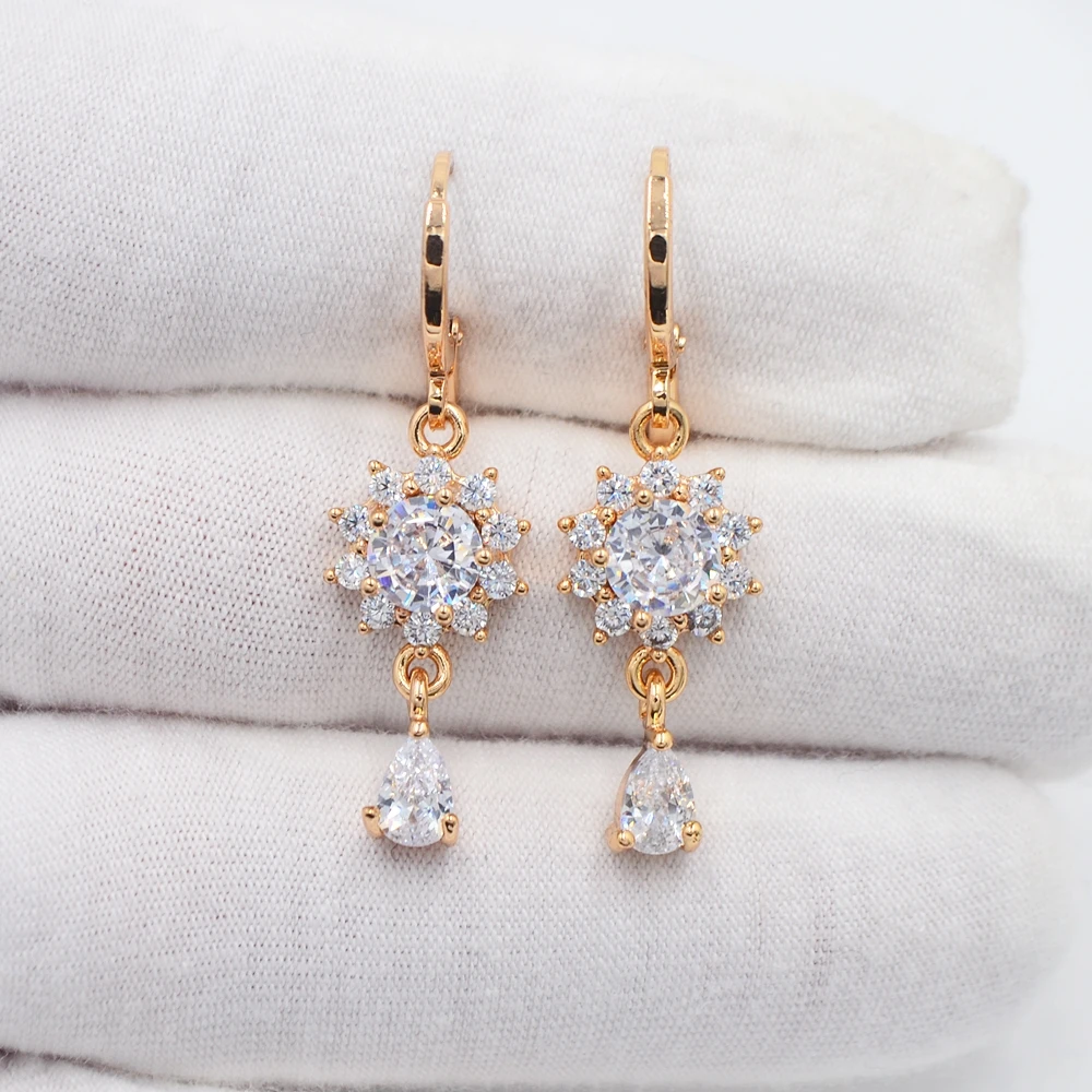 Женские серьги-подвески в виде подсолнуха с розовым фианитом | Украшения и