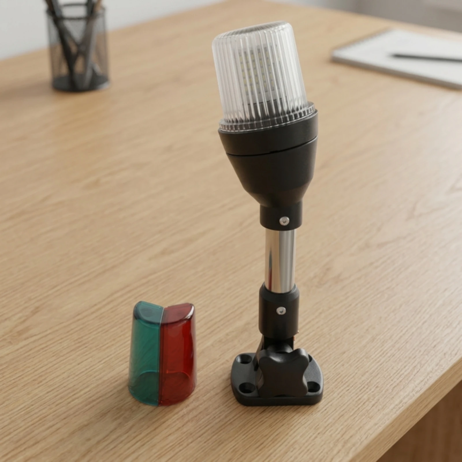 Фото Светодиодный морской фонарь с основанием и стойкой, вращение на 360° °   Специально для капитанов яхт, установка на палубу №2