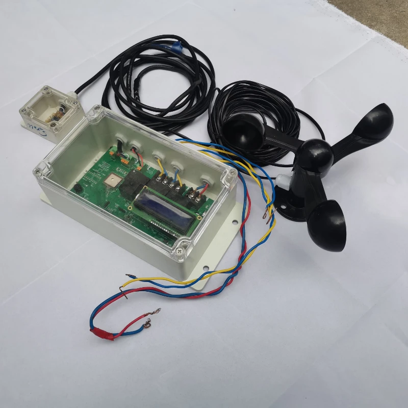 

Автоматический Солнечный трекер с 2 осями