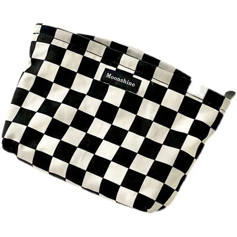 Plaid Cosmetic Bags Women Ulzzang Large Capacity Portable Zipper Canvas Cases All-match Travel Checkerboard Wash Storage Bag New images - 6