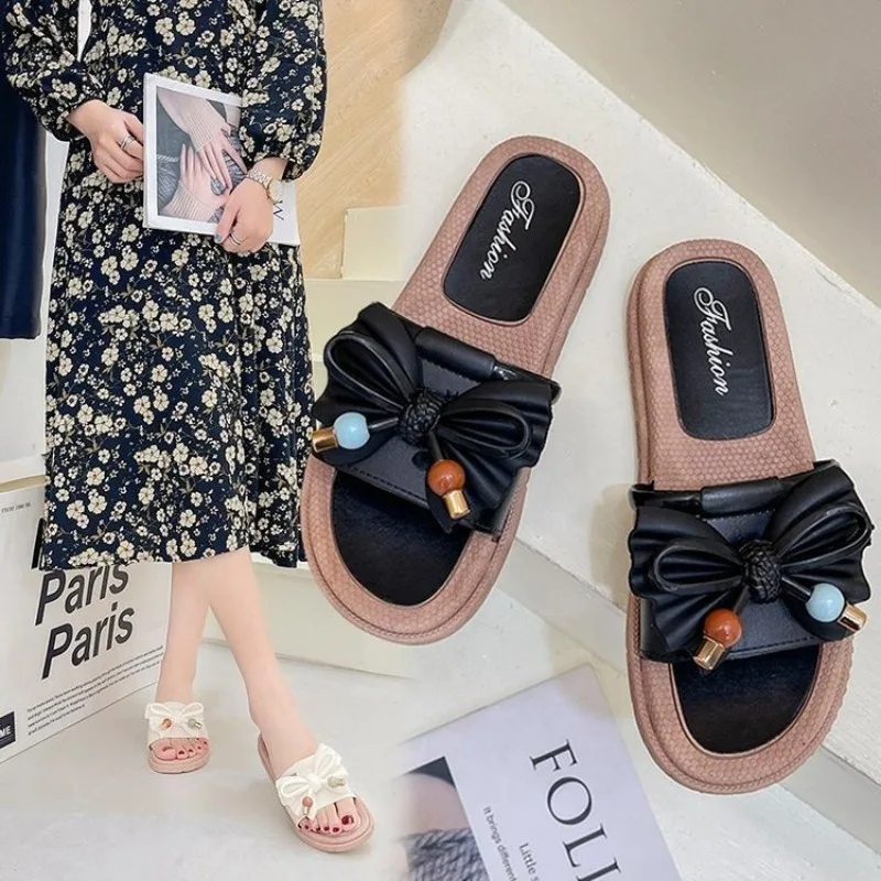 

2022 Summer New Flip Flops Women's Outer Wear Flip Fashion Sandals Breathable Lippers Women's Tide Thick-soled Soft Beach Shoes