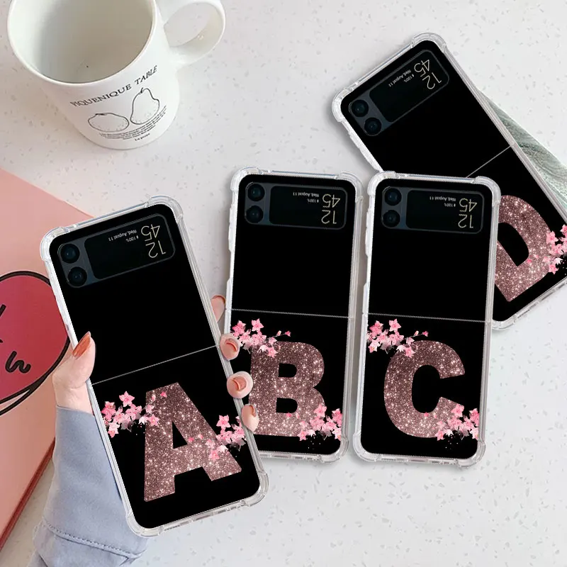 

Flower Letter Pink Fashion Initial Case For Samsung Galaxy Z Flip 3 4 5G Transparent Hard Cell Phone Cover ZFlip3 Clear PC