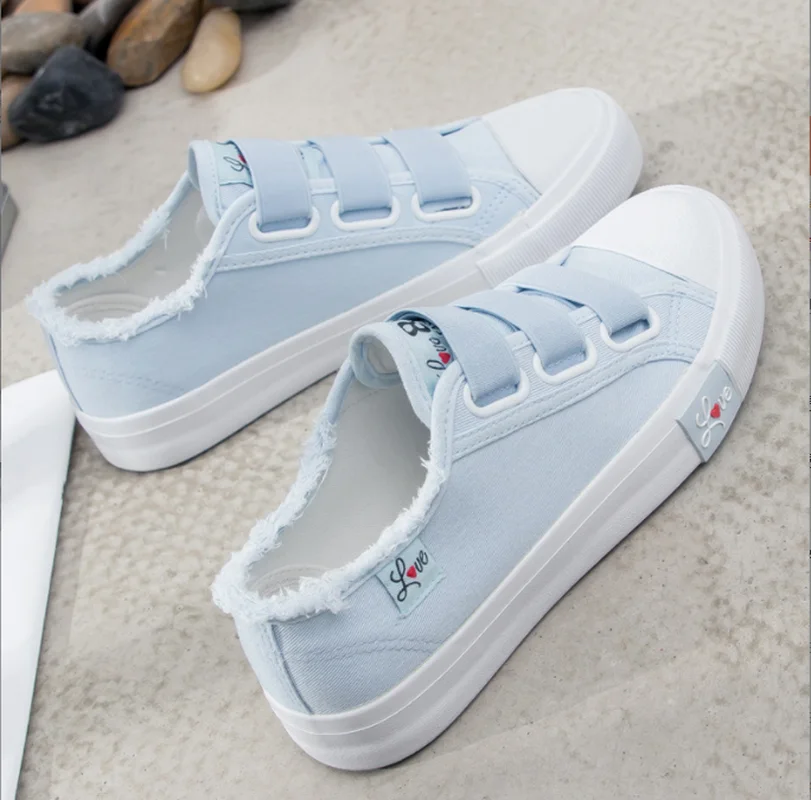 

Women Canvas Shoes 2022hook&loop Women Flat Shoes Breathable Ladies Sneakers Spring Casual Female Causal Shoes Woman