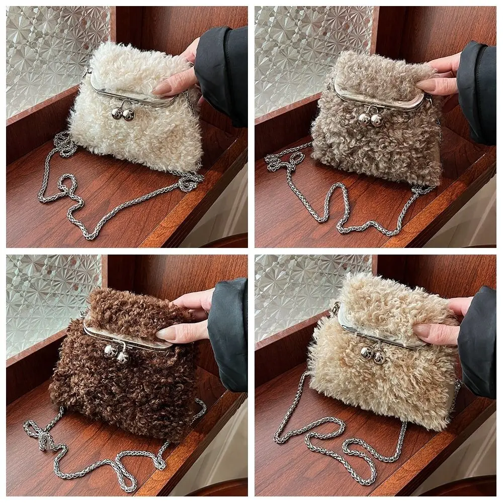 Простая корейская сумка на металлической цепочке из овечьей шерсти однотонная