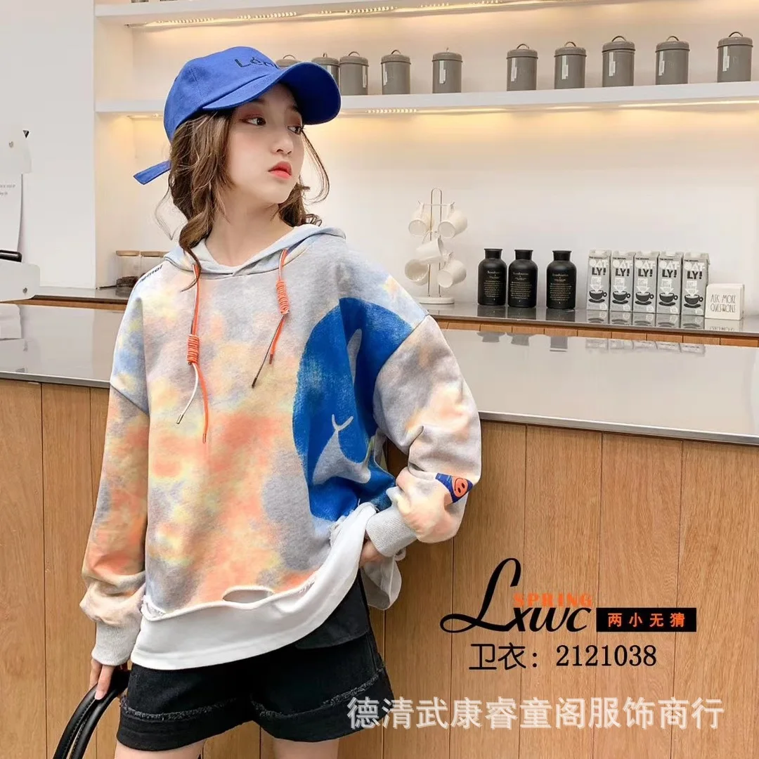 

2022 spring new children's sweater in the big boy boys and girls hooded graffiti hoodie western style