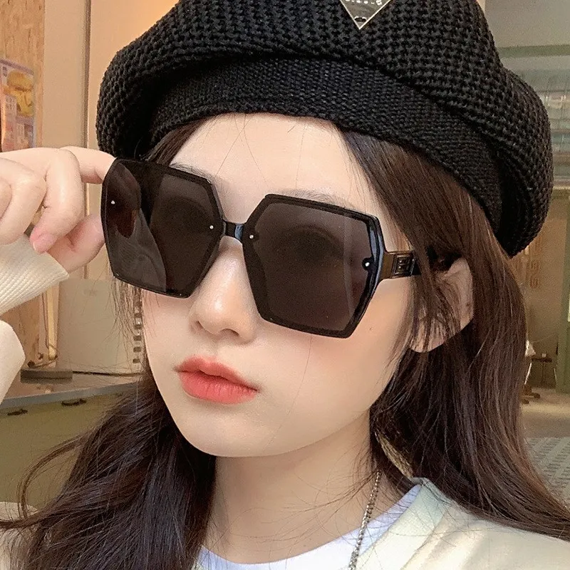 

2022 New Square Fashion women Sunglasses Polygonal Large Frame Sunglasses Brand Designer Retro UV400 Sun glasses for Women
