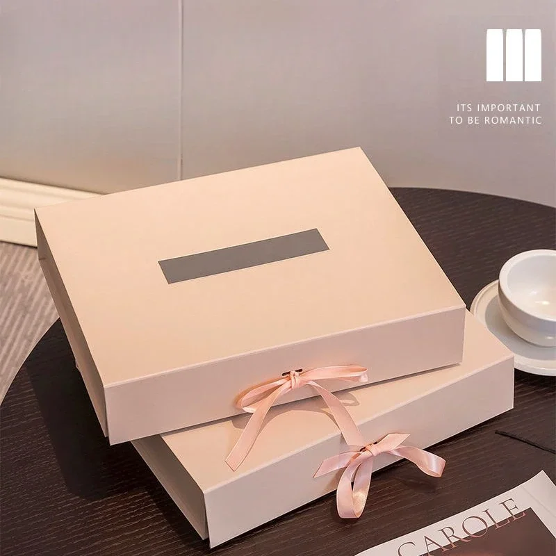 

Gift Boxes with Lids Gift Bag for Presents Sturdy Storage Box Collapsible Gift Box with Magnetic Closure for Wedding Birthday