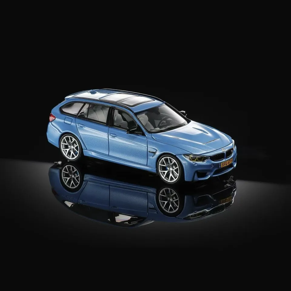 Фото Модель автомобиля BMW M3 F81 E30 из литого металла, масштаб 1:64 №5