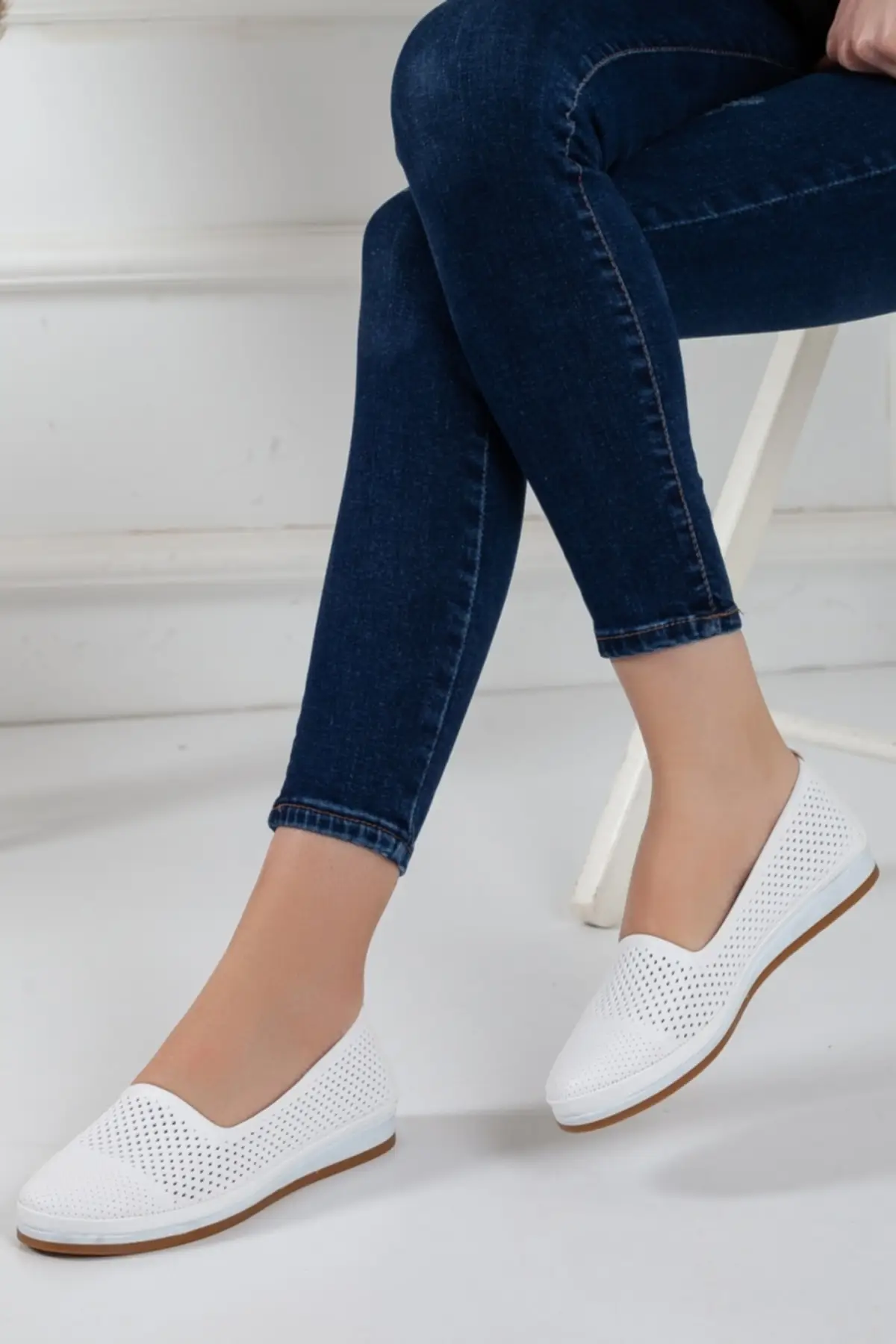 

Women Flats Shoes White Genuine Leather Daily Fashion Flats For Ladies Casual Shoes Elegant Flat Summer Footwear