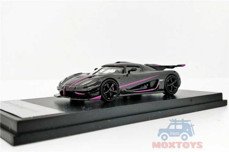 1:64 Koenigsegg One модель автомобиля из углеродного волокна |