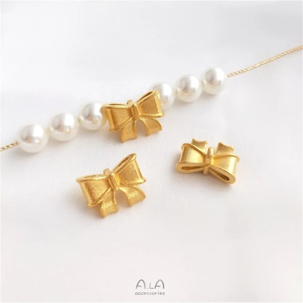 

Vietnam strong color sand gold on the run princess bow button bracelet necklace beaded DIY jewelry Septa bead accessories