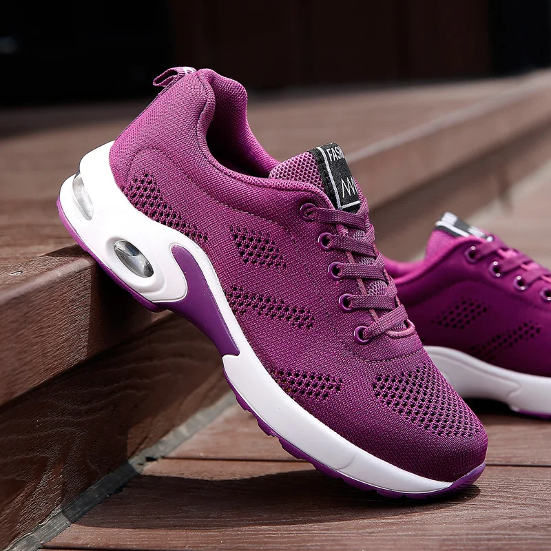 Women's Running Shoes Breathable Casual Shoes Outdoor Light Sports Shoes Leisure Walking Shoes Air Cushioned Women's Shoes