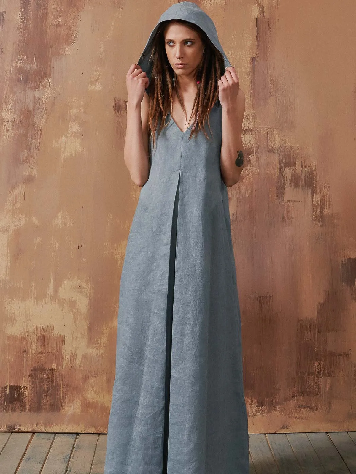 

Spring Summer Vintage Hooded Dress Elegant Women Pleated Fashion Crew Neck Ladies Solid Long Dress sleeveless Vestidos