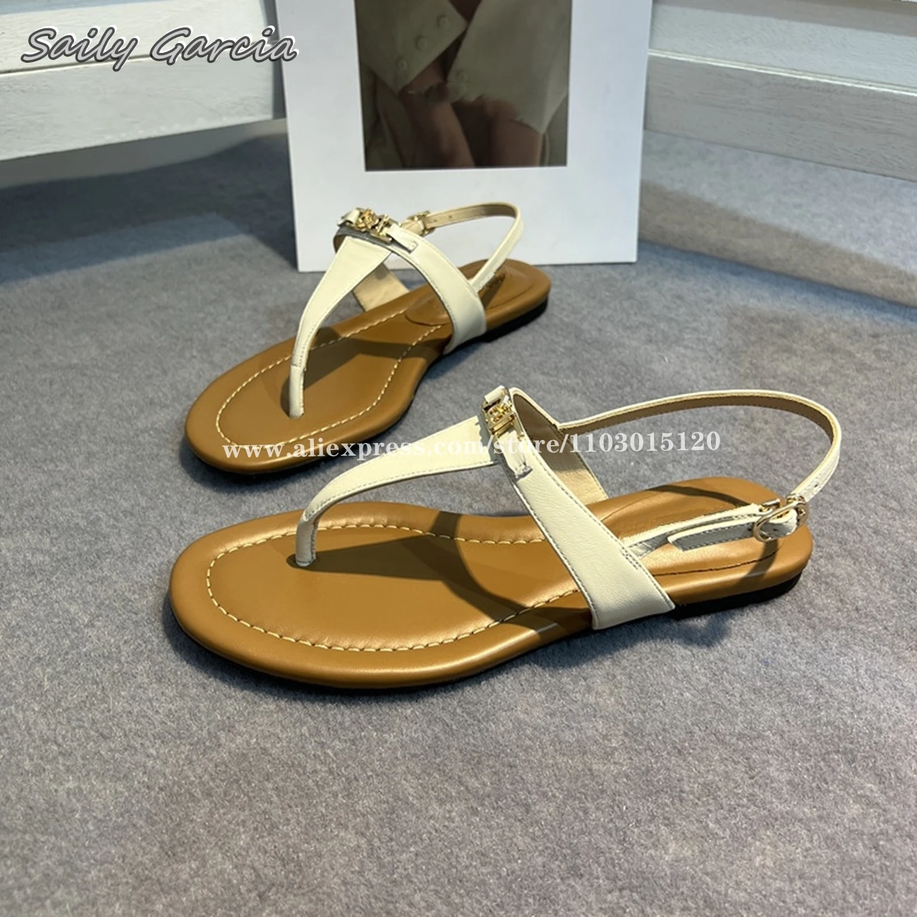 Сандалии в римском стиле из натуральной кожи на плоской подошве с ремешком и