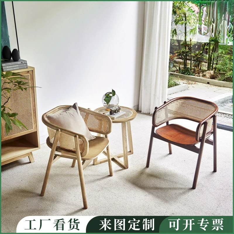 

The product can be customized. Chair: Light luxury lounge chair