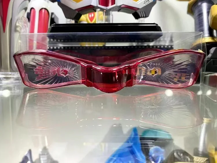 

Ultraman glasses PVC Transparent version Model with Large Signature Card UltraSeven Action figure Collector's Edition toy