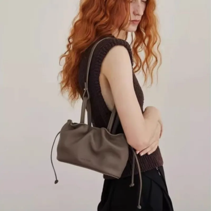 Сумка-хобо UKF женская однотонная дизайнерский саквояж с верхней ручкой сумочка