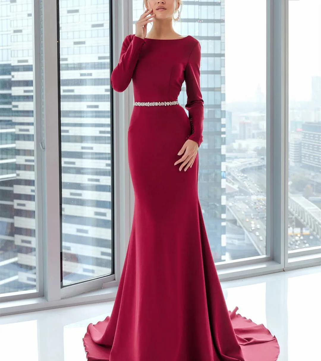 

Vintage Long Red Crepe Evening Dresses With Beaded Belt فساتين السهرة Mermaid Sweep Train Prom Dress Robe de soirée for Women