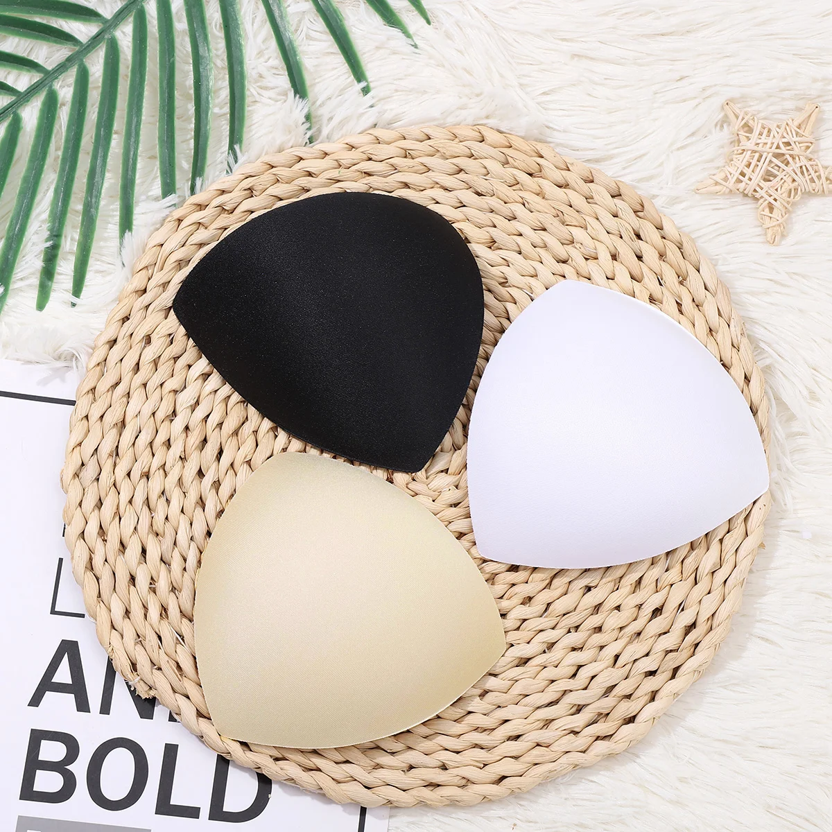 TENDYCOCO 6 Pairs Women Removable Spongy Pad Inserts Pads For Swimwear Sports (White/Black/Skin Color)