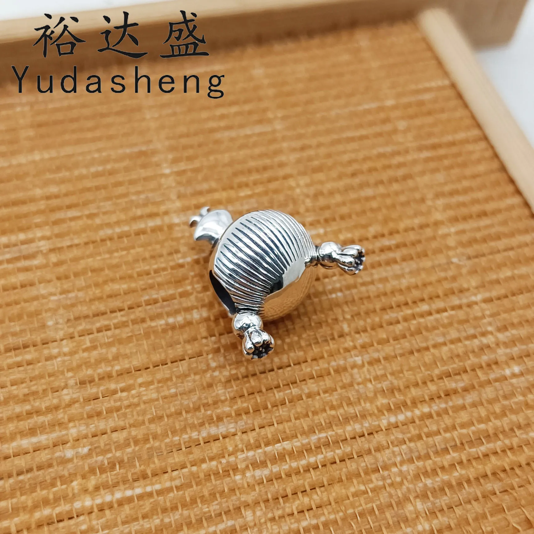 

High Quality Jewelry Cute Little Girl Charm Beaded Fashion Mother's Day Gift