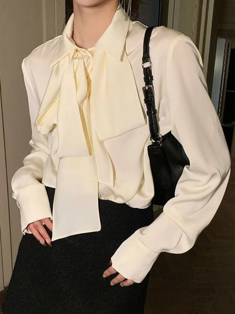 

Женская блузка с бантом ADAgirl на шнуровке, осенняя дизайнерская Повседневная рубашка с длинным рукавом для офиса, топ в Корейском стиле, одежда в стиле старой денег