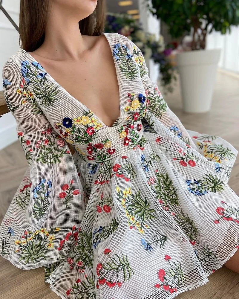 

New Mesh Embroidery Women's Sexy Cute Lantern Sleeve Dress Floral Embroidery Sexy V-neck Dress 2021 Cute Mini Vintage Dress