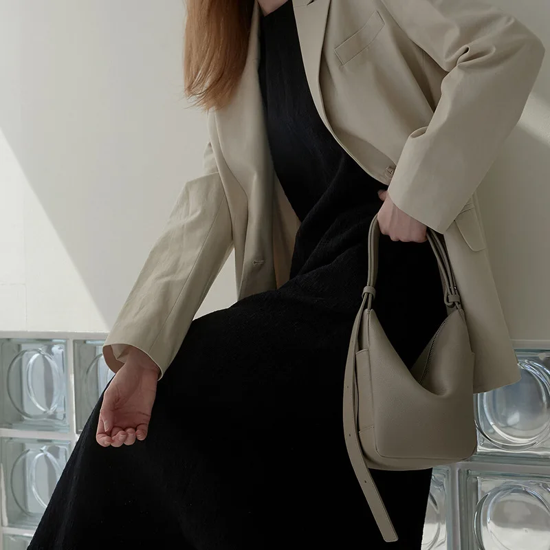 Texture Handbag Simple Fashion Shoulder Bag Soft Leather Underarm Bag Messenger Ladies Bag 2023 New Summer