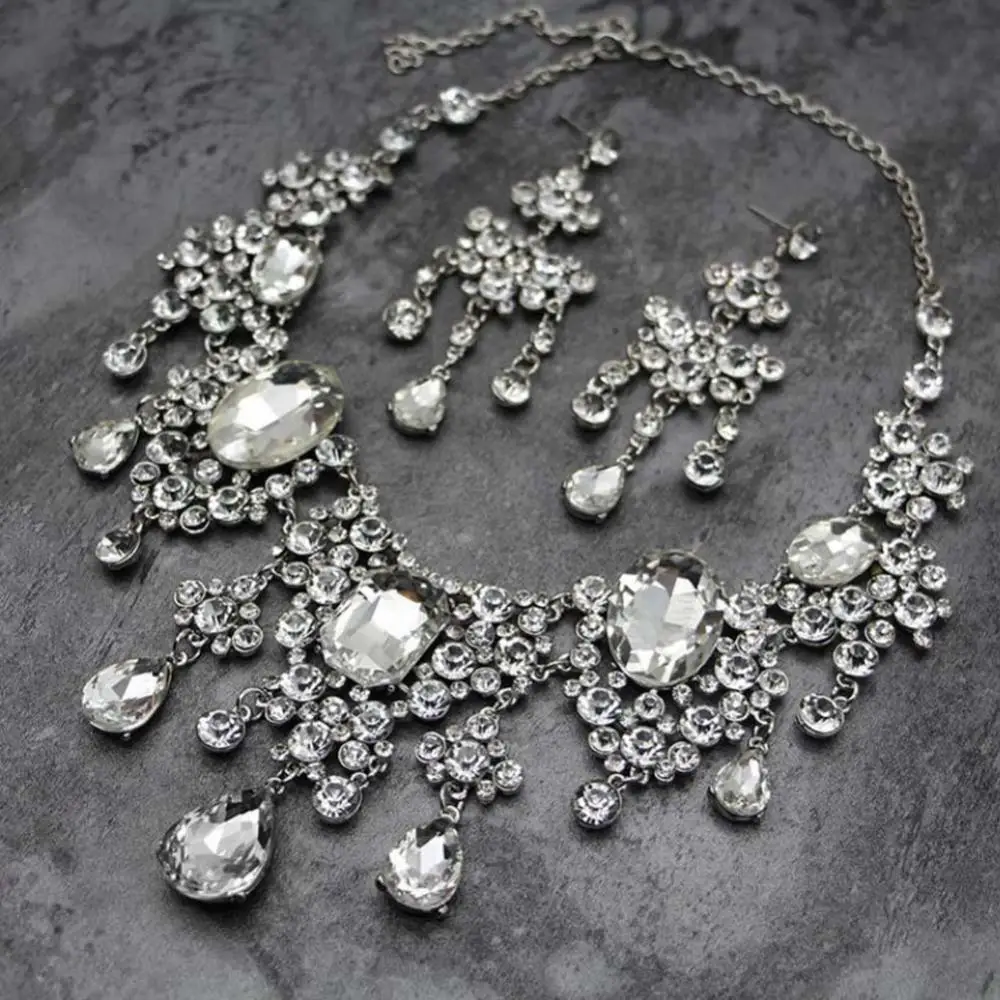 

Necklace Earrings Rhinestone Shiny 2Pcs/Set Full Tassel Bridal Statement Bib
