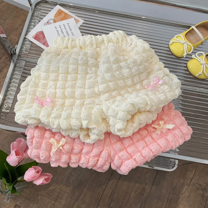 

2023 Girls' Summer New Korean Edition Versatile Fashion Bubble Grid Shorts for Children Double Layer Cotton Lining Baby Shorts
