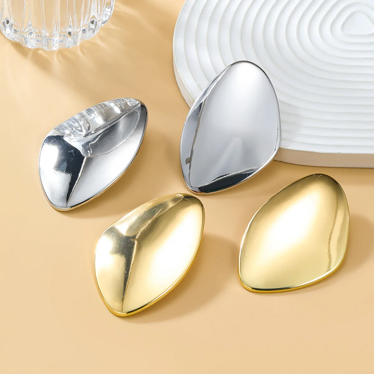 Гладкие металлические геометрические серьги ZAA