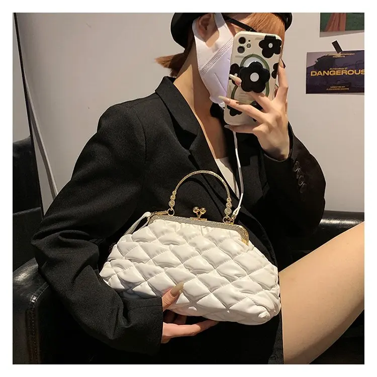 

New Casual Ladies 2022 Fashion Simple Shoulder Bag Ladies Designer Soft Face Plaid Tote Bag PU Leather Crossbody Bag