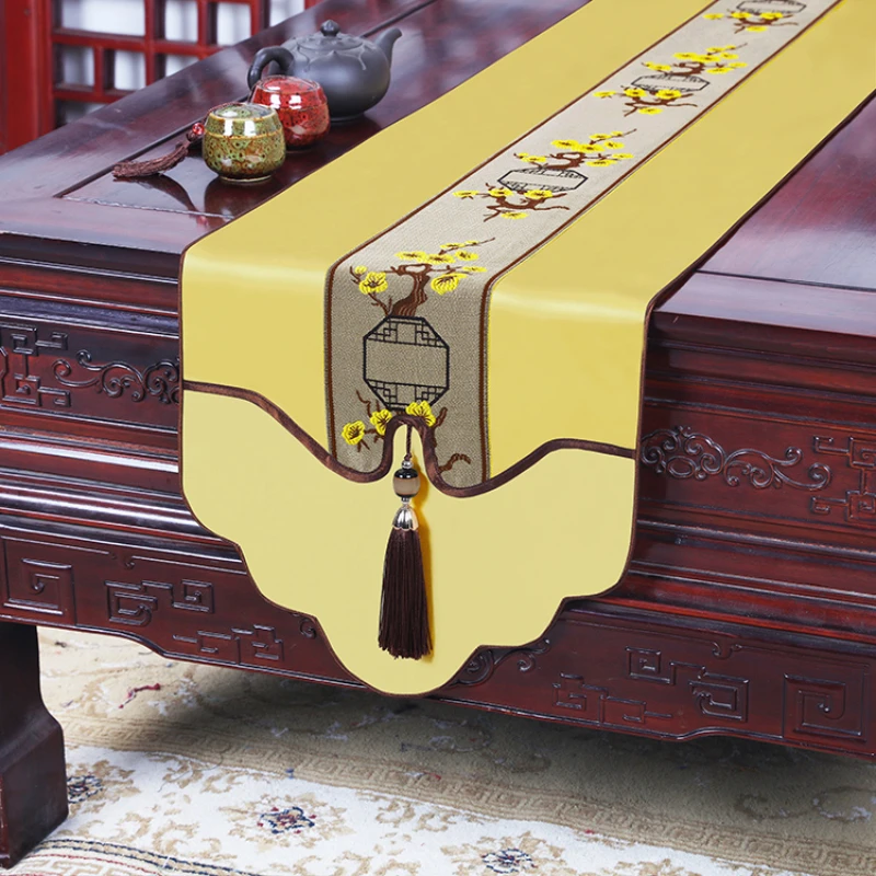 

Настольная дорожка в китайском стиле с подвеской-кисточкой, ширина 33 см