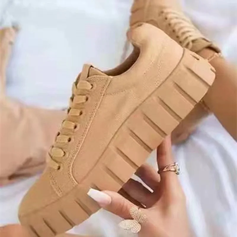 

AN439 Fashion shoes are comfortable, beautiful and light